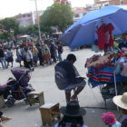 PROTESTA. Comerciantes impidieron el libre trnsito de vehiculos en la zona del Campesino.