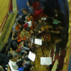 PREPARATIVOS. El ensayo de la Orquesta del Festival bajo la batuta de Mauricio Otazo.