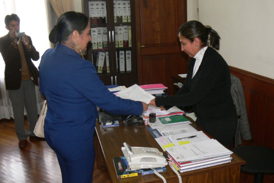 PEDIDO. La senadora Carmen Eva Gonzles se reuni con el Presidente del TSJ.