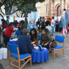 DIFUSIN. La actividad en la plaza Cochabamba.