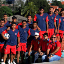 Los jugadores de la U quieren darle la alegra hoy a su hinchada.