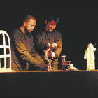 ACTUACIN. Francisco Barrios y Juan Rodrguez en una escena de la obra 