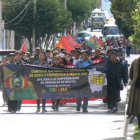 MARCHA. Los comerciantes en una de las calles de Sucre, antes de su ampliado de emergencia.