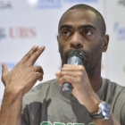 El atleta Tyson Gay durante una conferencia de prensa.