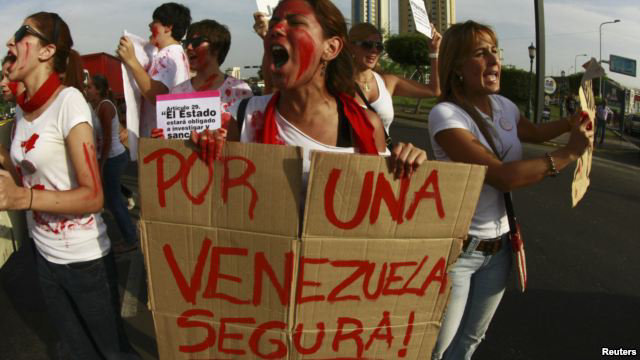 INDIGNACIÓN. La población civil vive cada día los efectos de la falta de seguridad en las calles de Venezuela.