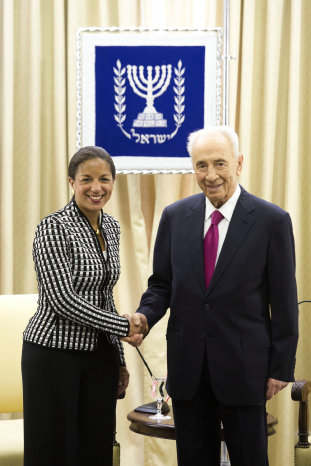 VISITA. Susan Rice con Simon Peres.