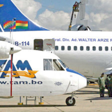 EMPRESA. Aviones del TAM.