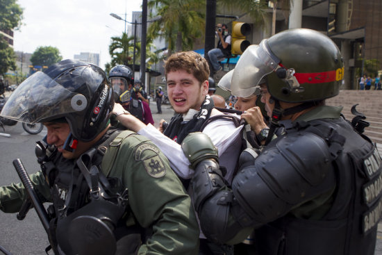 CHOQUES. Disturbios en Caracas.