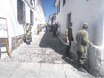 CAMPAA. Varias instituciones coadyuvan en la restauracin del callejn de Santa Teresa.