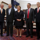 ENCUENTRO. Los ltimos cuatro ex presidentes de Chile se reunieron con la actual mandataria Michelle Bachelet.