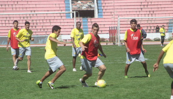 El equipo estudiantil cerr sus prcticas ayer, sbado, con la motivacin de depender de s mismo para alcanzar la corona del torneo Clausura de la Liga.