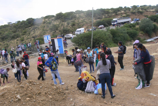 BLOQUEO. La medida realizada por los estudiantes ayer en Yotallilla.