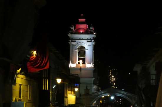 HOMENAJE: El presidente del Tribunal Supremo de Justicia, Jorge Isaac von Borries, se encarg de encender el 