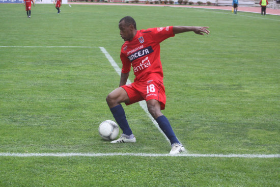 Gustavo Pinedo es uno de los jugadores que no renov contrato con la U.