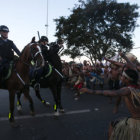 Continan las protestas en contra del Mundial de Brasil. Indgenas con trajes tpicos se enfrentaron a la Polica.