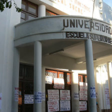 PRESIN. Los estudiantes tomaron fsicamente los ambientes de la Universidad Pedaggica.