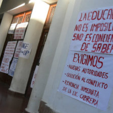 CONFLICTO. La toma de la Escuela Superior de Maestros por parte de los estudiantes.