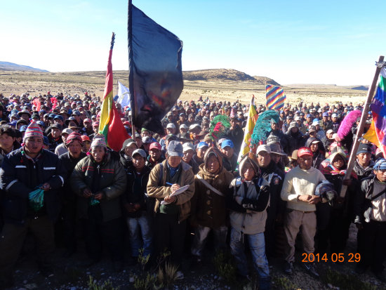 Protesta. El corte de la carretera Potos-Oruro, a la altura del Cruce Ventilla, cumple una semana.