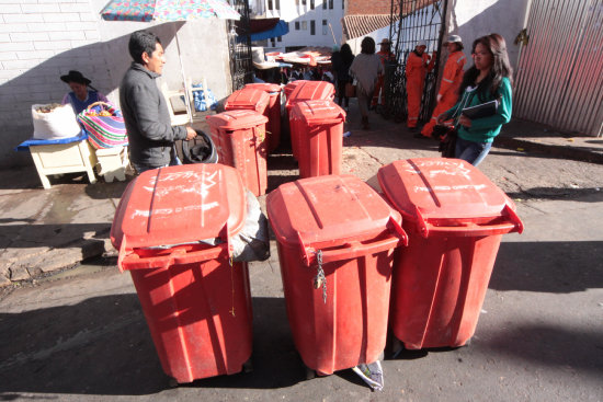 SIN SERVICIO. Desde la empresa de aseo recomendaron a la poblacin que evite sacar basura a las calles.