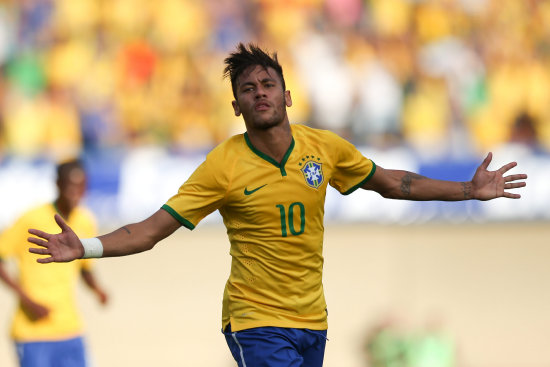 Neymar fue el conductor del equipo carioca y autor del primer gol en el triunfo de Brasil sobre Panam.