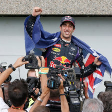 Daniel Ricciardo, de la escudera Red Bull, gan el GP de Canad.