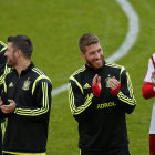 Los jugadores de la seleccin espaola durante la prctica de ayer.