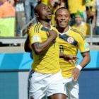 Pablo Armero (i) abri el camino del triunfo para la seleccin colombiana sobre la griega.