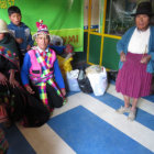 APOYO. La campaa realizada el sbado, en el Mercado Campesino.