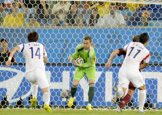 El arquero ruso Igor Akinfeev durante el partido ante Corea del Sur.