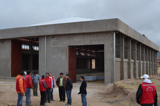 PROYECTO. El Centro de Revisin Tcnica Vehicular est ubicada en la zona de Lajastambo.