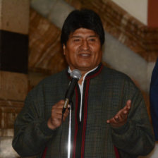 Conferencia. El presidente Evo Morales sali a la prensa, ayer, para referirse a la oposicin.