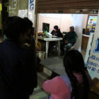 SUCRE. Ayer se formaron nuevamente filas. El centro de registro de la salida a Cochabamba.