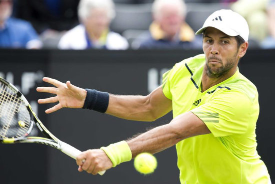 El espaol Fernando Verdasco responde durante su partido.