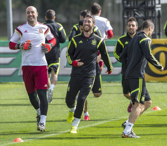 El arquero Pepe reina (i) debutar en una Copa del Mundo.