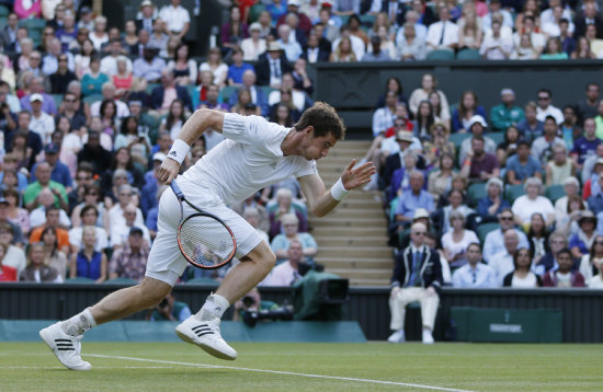 El tenista britnico, Andy Murray, durante el juego contra el espaol Roberto Bautista-Agut, al que venci con facildad.