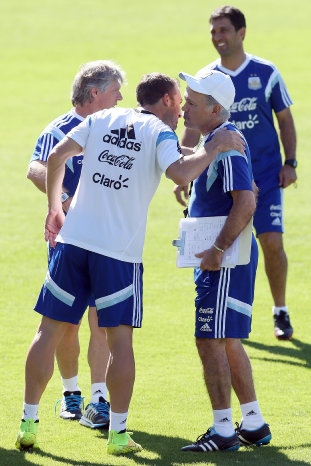 Alejandro Sabella y sus pupilos.