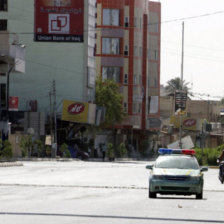 COMBATES. Vista de una de las calles de la ciudad de Karbala, bajo toque de queda.