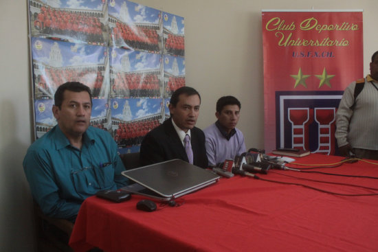 La presentacin de la Copa Liga del Ftbol Profesional Boliviano se realiz ayer, en las oficinas del club.