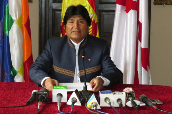 POSICIN. El presidente Evo Morales en conferencia de prensa, ayer, en Sucre.