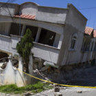 DESASTRE. Varias casas afectadas por el sismo del lunes en San Marcos, Guatemala.	