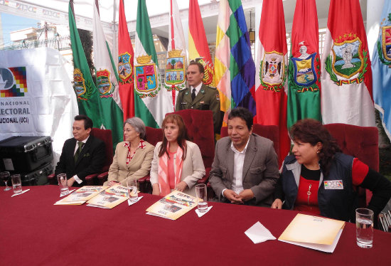 INSCRIPCIN. La sala plena del Tribunal Supremo Electoral.