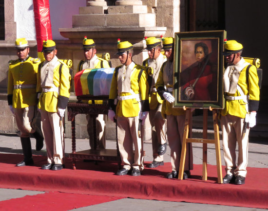 ACTO. Los Kellu Runas participaron en la conmemoracin junto con otras instituciones.