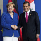 COMPROMISO. Ollanta Humala durante su encuentro con Angela Merkel, ayer.