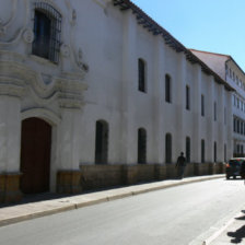 CALMA. Por ahora, el centro de la ciudad y las calles de Sucre lucen tranquilas, sin el bullicio propio de las actividades proselitistas.