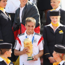 El capitn de Alemania, Philipp Lahm, se despidi de la seleccin.