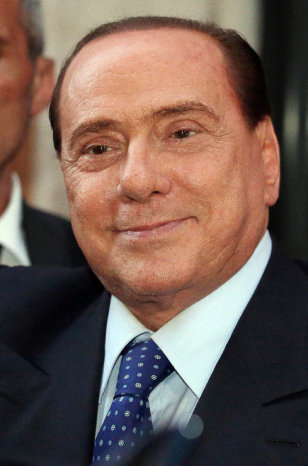 ABSUELTO. Silvio Berlusconi.