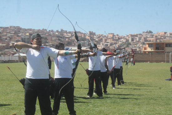 La competencia final del Curso Internacional de Tiro con Arco se cumpli ayer, en la cancha auxiliar del Patria.