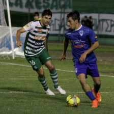 Un pasaje del partido jugado el viernes en el Tahuichi Aguilera.