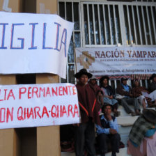 DEMANDA. Naciones indgenas cumplieron cinco das de vigilia en el frontis del TCP.