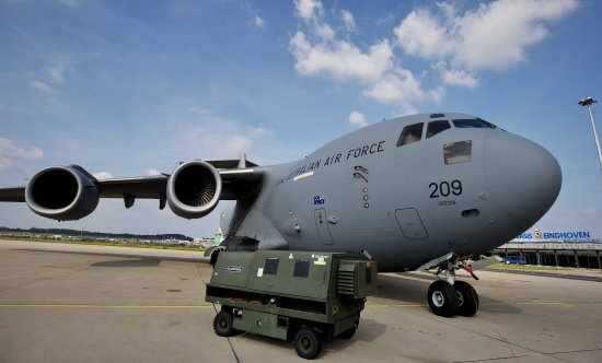 TRANSPORTE. Este avin repatriar a Holanda los restos de las vctimas del fatdico vuelo.